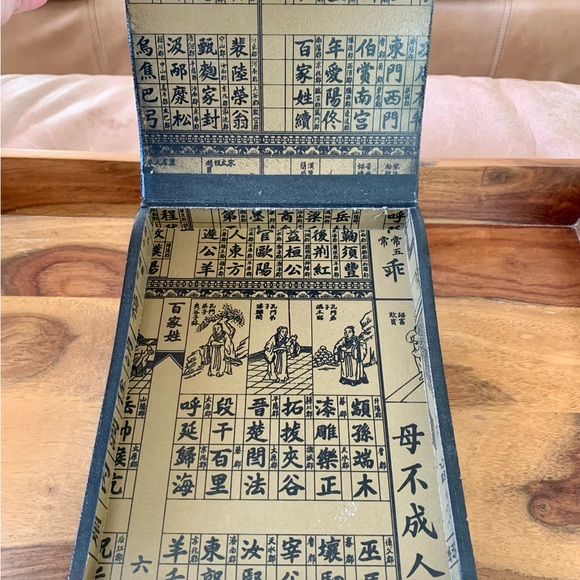 Antique Scenic Hand Painted Asian Jewelry Box With Mirror Inset - Picture 12 of 15